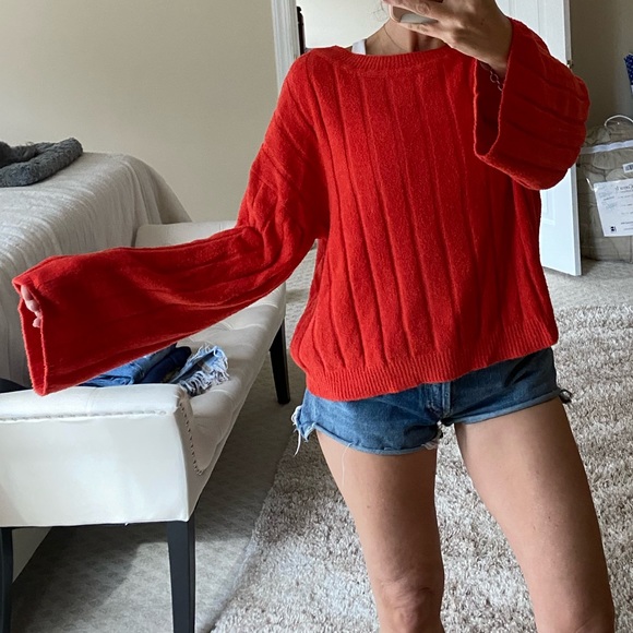 Belled sleeve sweater- Like New - Picture 2 of 4